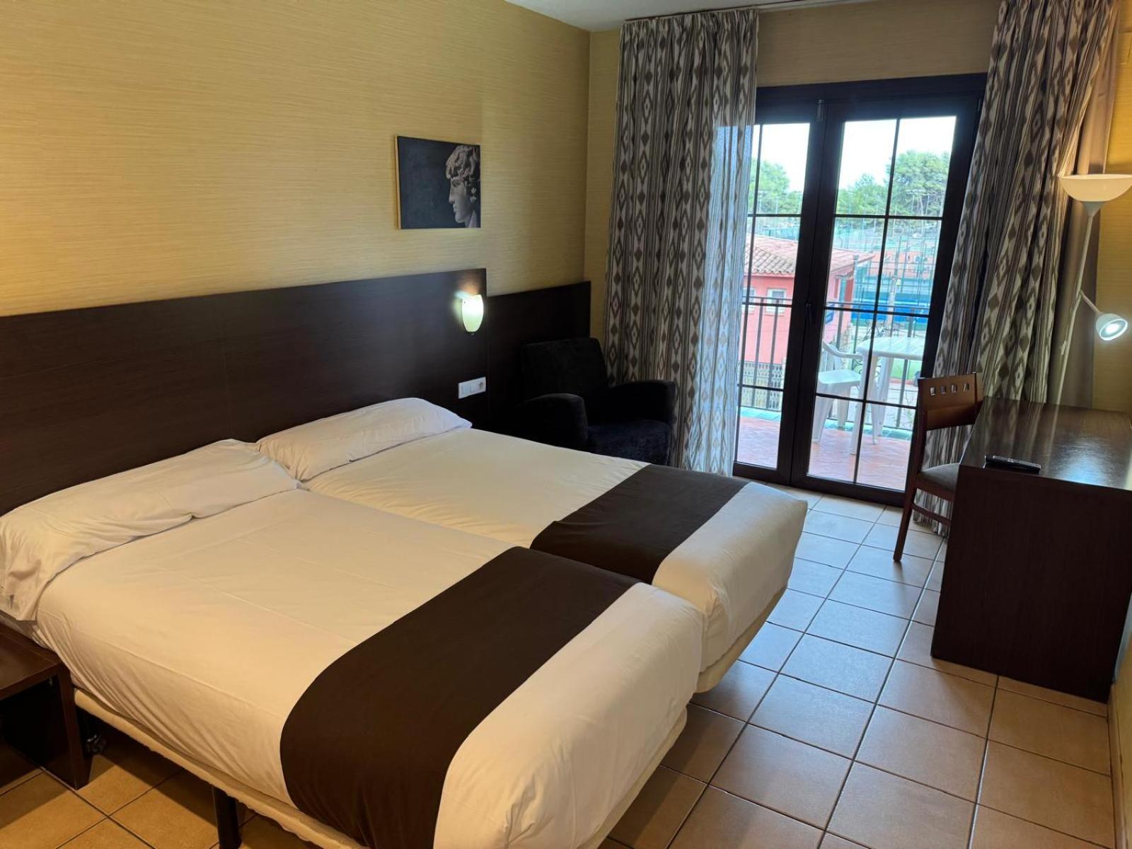 Hotel Canal Olimpic Кастельдефельс Экстерьер фото