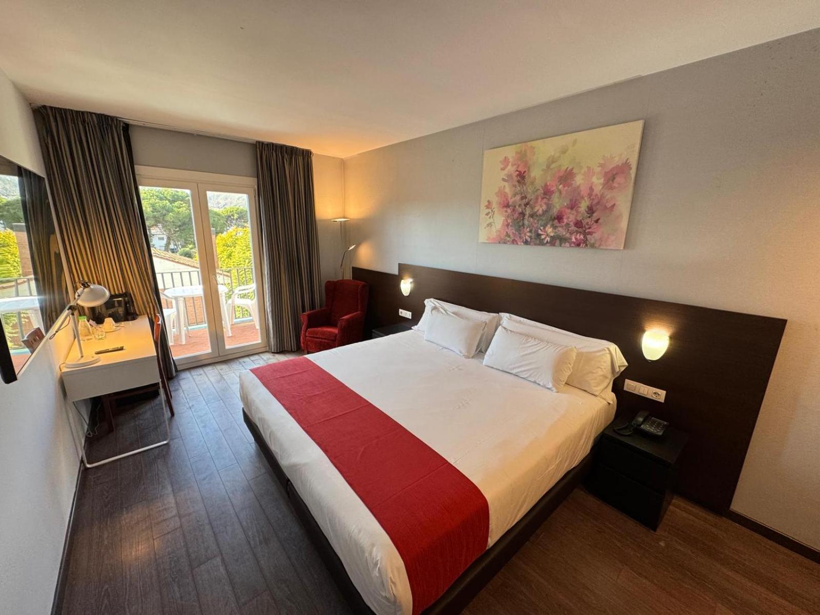 Hotel Canal Olimpic Кастельдефельс Экстерьер фото