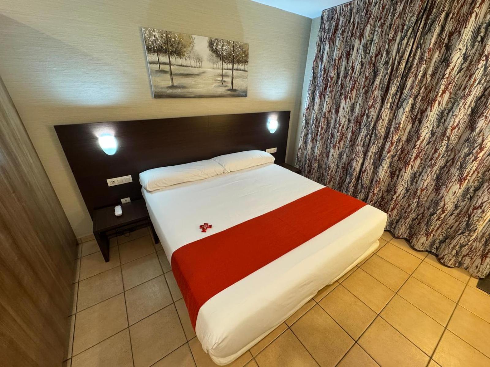Hotel Canal Olimpic Кастельдефельс Экстерьер фото