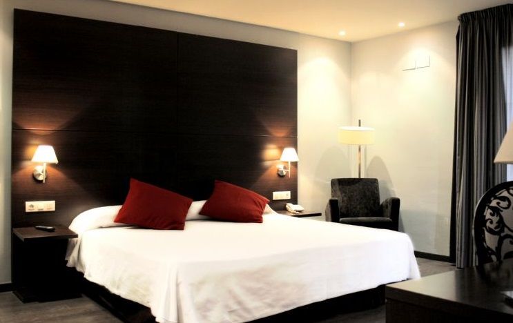 Hotel Canal Olimpic Кастельдефельс Экстерьер фото